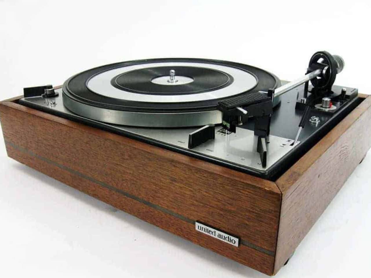 Free Stereo Equipment Disposal & Recycling in Atlanta, GA Ewaste