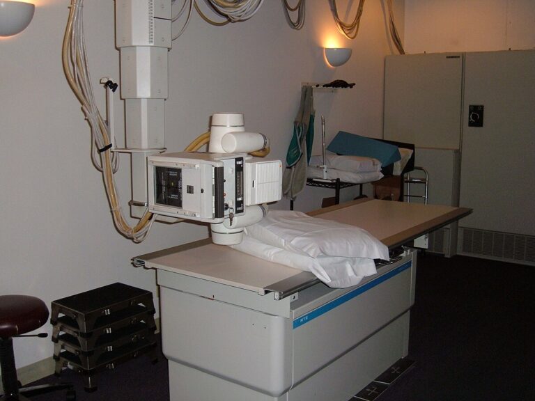 Nationwide X-Ray & Medical Equipment Disposal Services for Healthcare Professionals