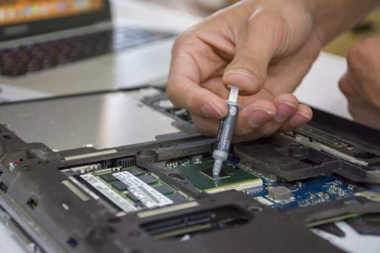 Eco-Friendly Options for Recycling Your Old Laptops