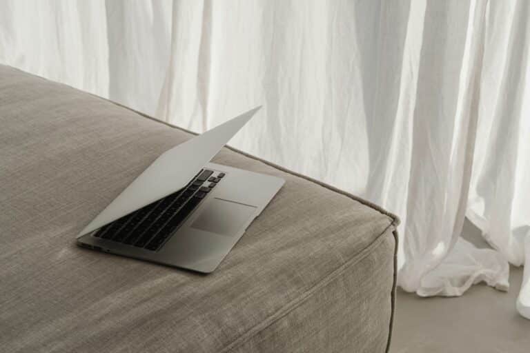 Top Problems When Recycling Laptops Without Professional Help