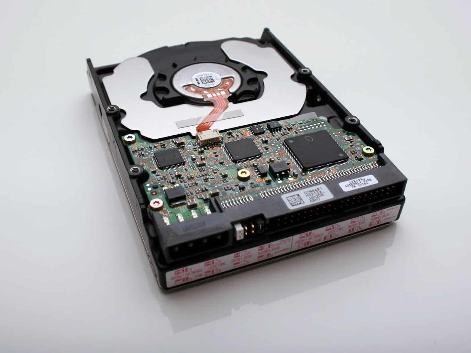 Everything You Need to Know About Hard Drive Shredding and Why it Works | 404 905 8235