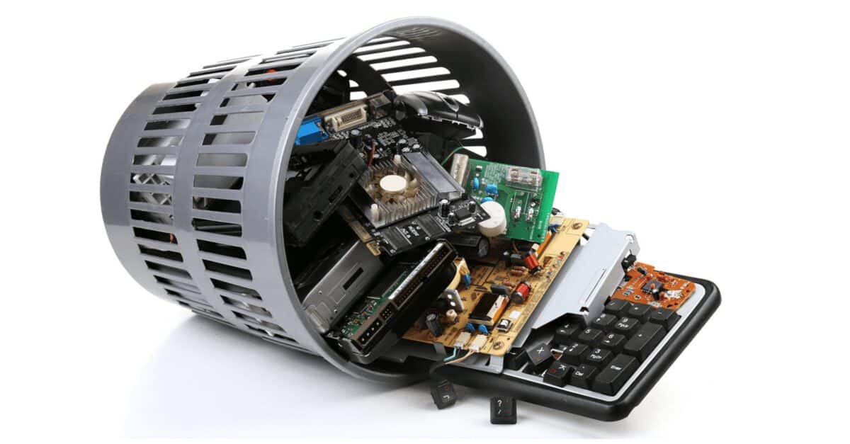 5 Ways of Minimizing Your Electronic Waste | Call Today | Beyond Surplus Recycling